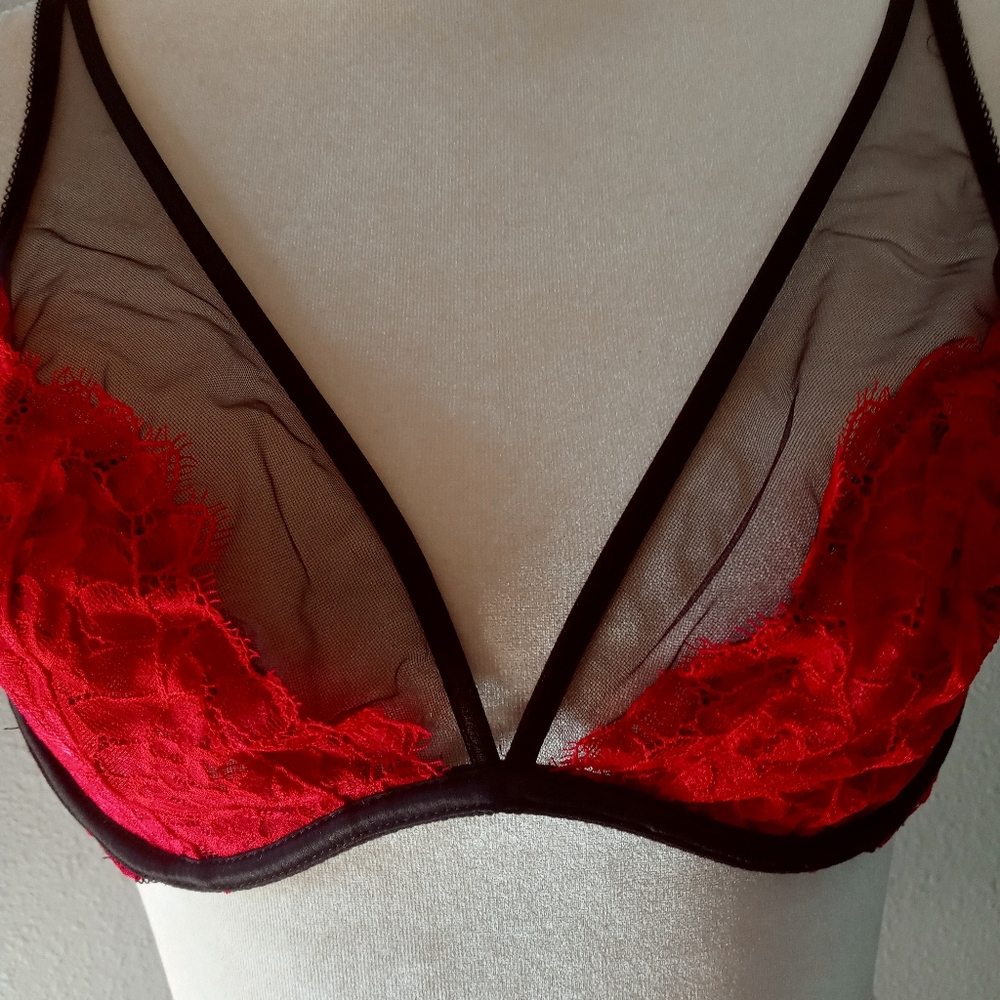 Soma lace bra 34D BNWOT